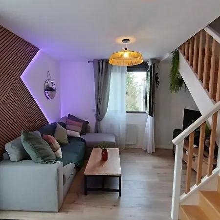 Feriehus A Setting 15 Min From And 40 Min From Paris